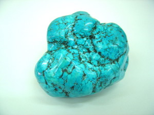 1280px-Fake_turquoise_from_China